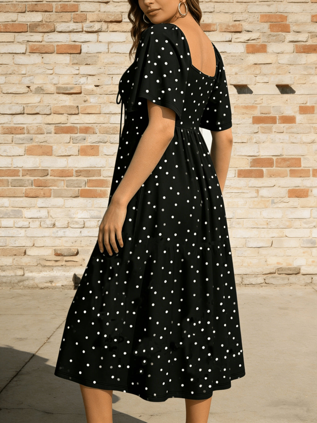Robe mi-longue grande taille — Pois, taille sous poitrine