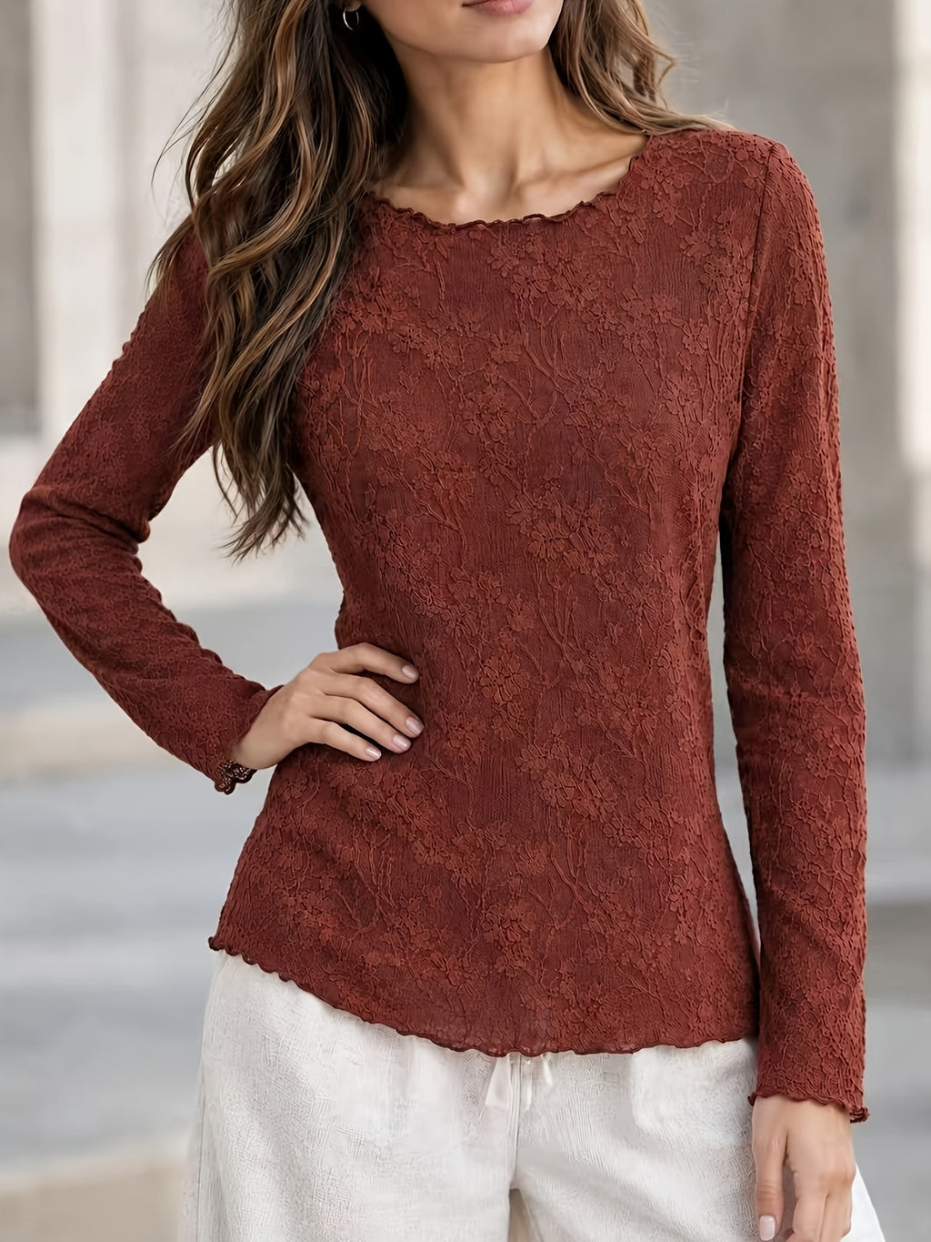 Top grande taille en dentelle, effet ajouré, chaleur d'hiver, détail du col