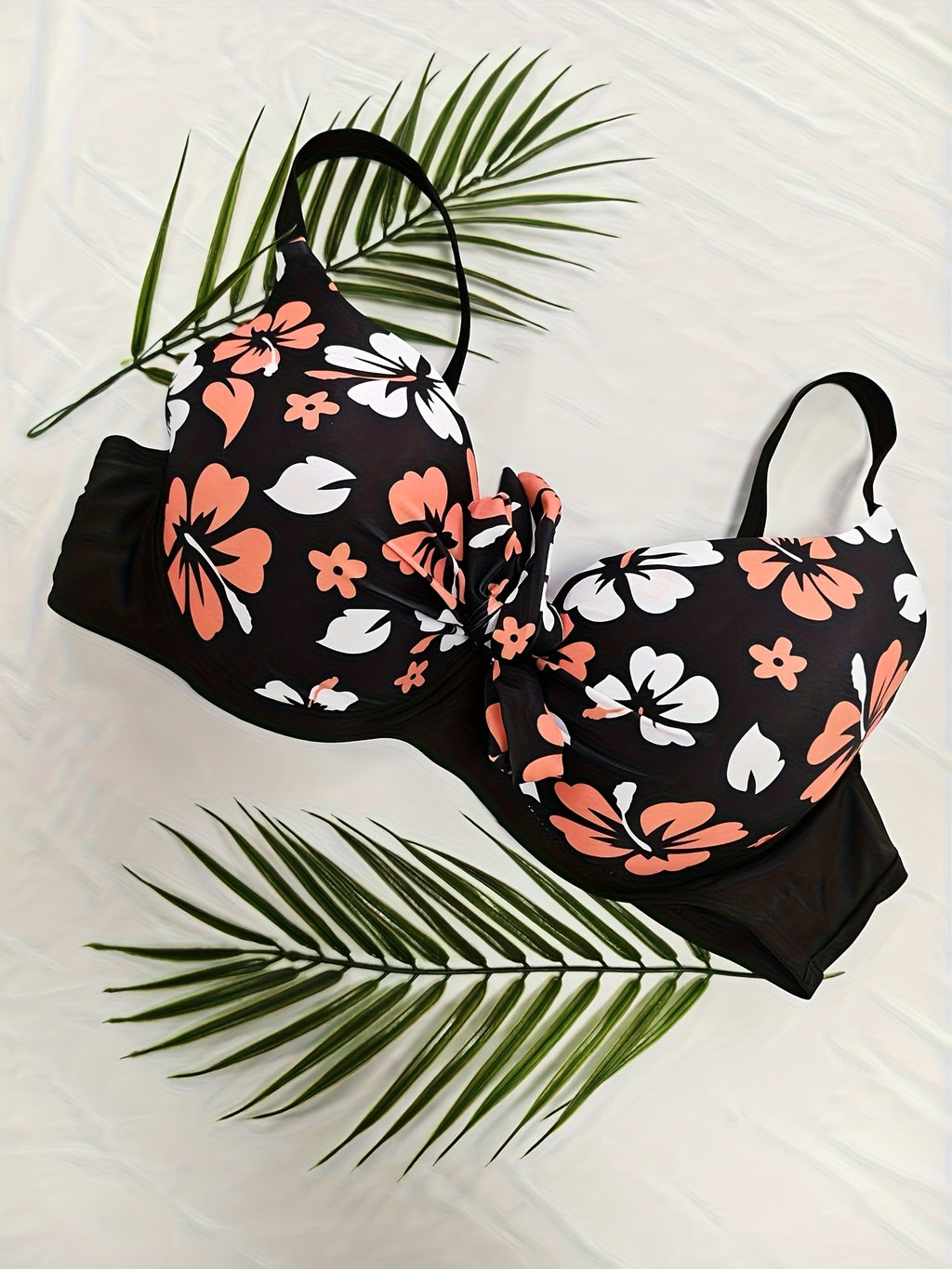 Haut de maillot de bain grande taille — Fleurs et nœud devant