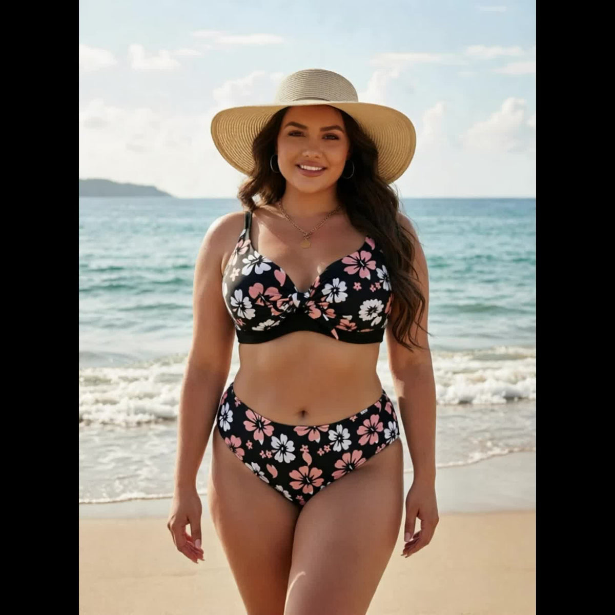 Haut de maillot de bain grande taille — Fleurs et nœud devant