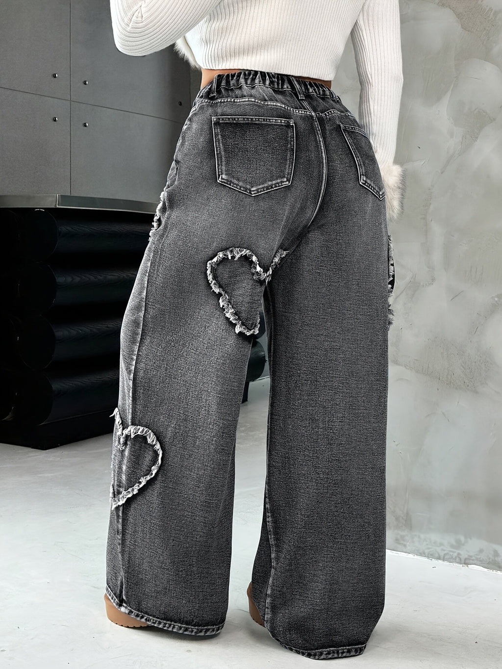 Jean baggy grande taille — Cœurs appliqués, quatre lavages