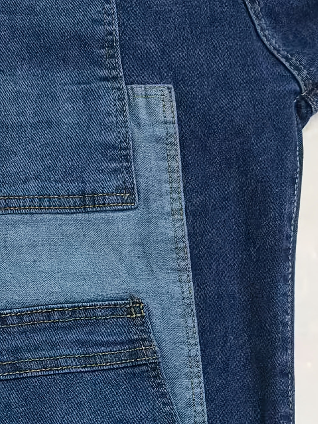 Jean barrel grande taille — Patchwork de denim et ourlet arrondi