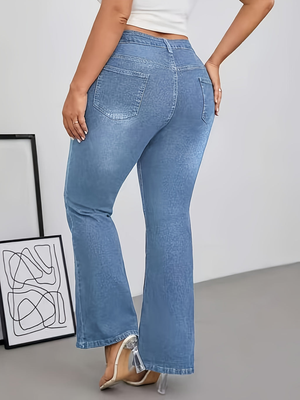 Jean évasé grande taille — Poches en biais, deux indigos