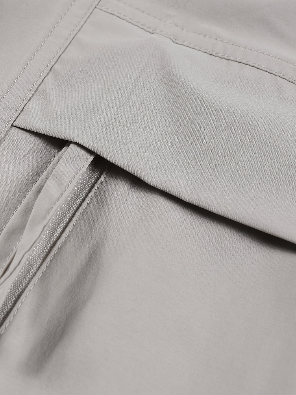 Pantalon jogging grande taille — Zip sur la cuisse droite