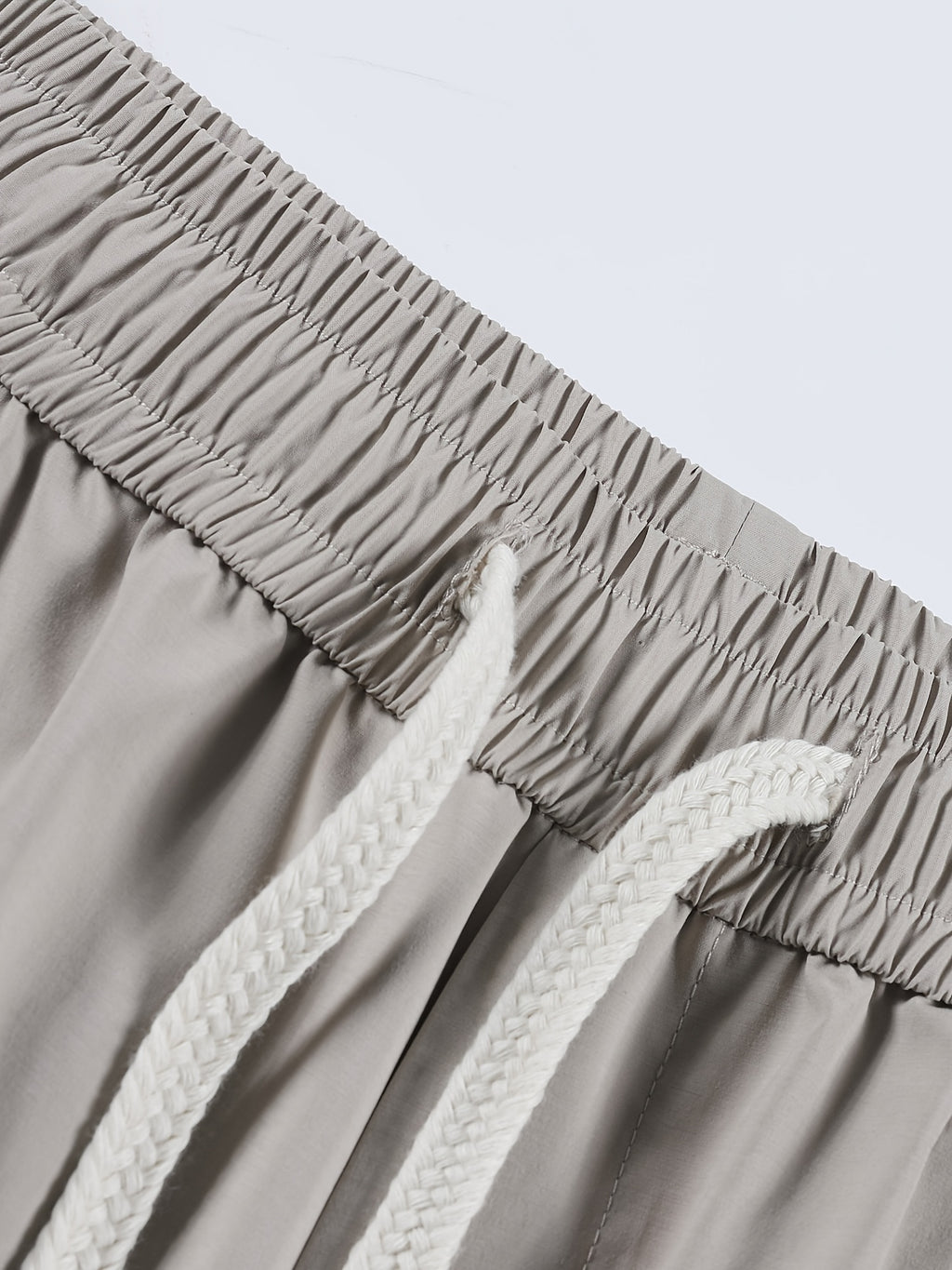 Pantalon jogging grande taille — Zip sur la cuisse droite