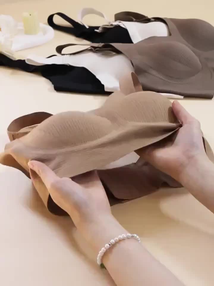 Soutien-gorge grande taille — Trio côtelé à coussinets amovibles
