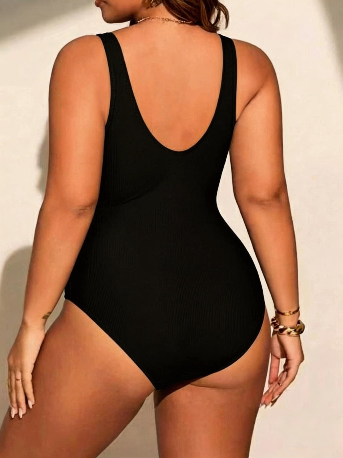 Maillot 1 pièce grande taille — Décolleté croisé, 4 coloris