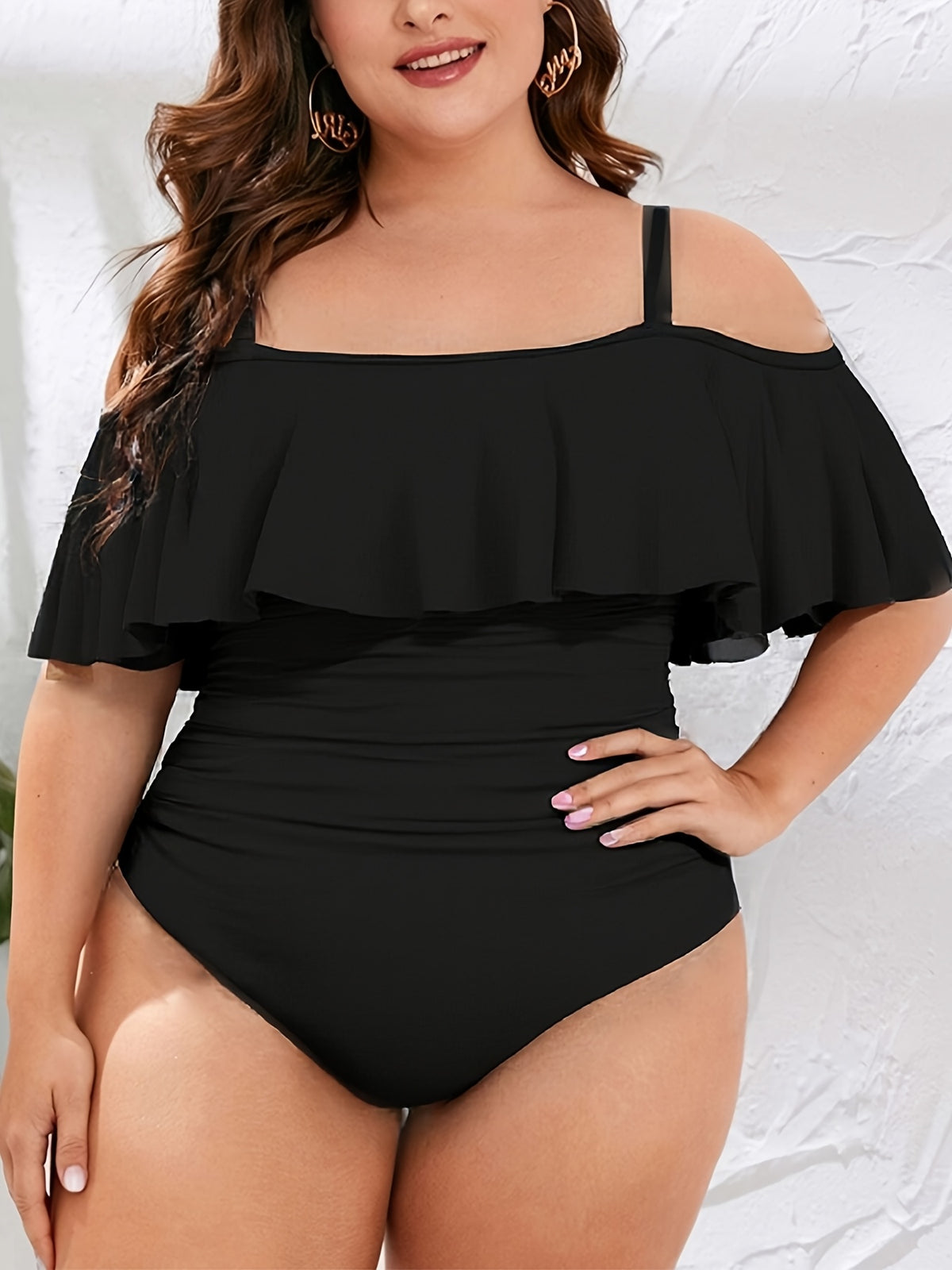 Maillot de bain grande taille — Épaules dénudées à volant