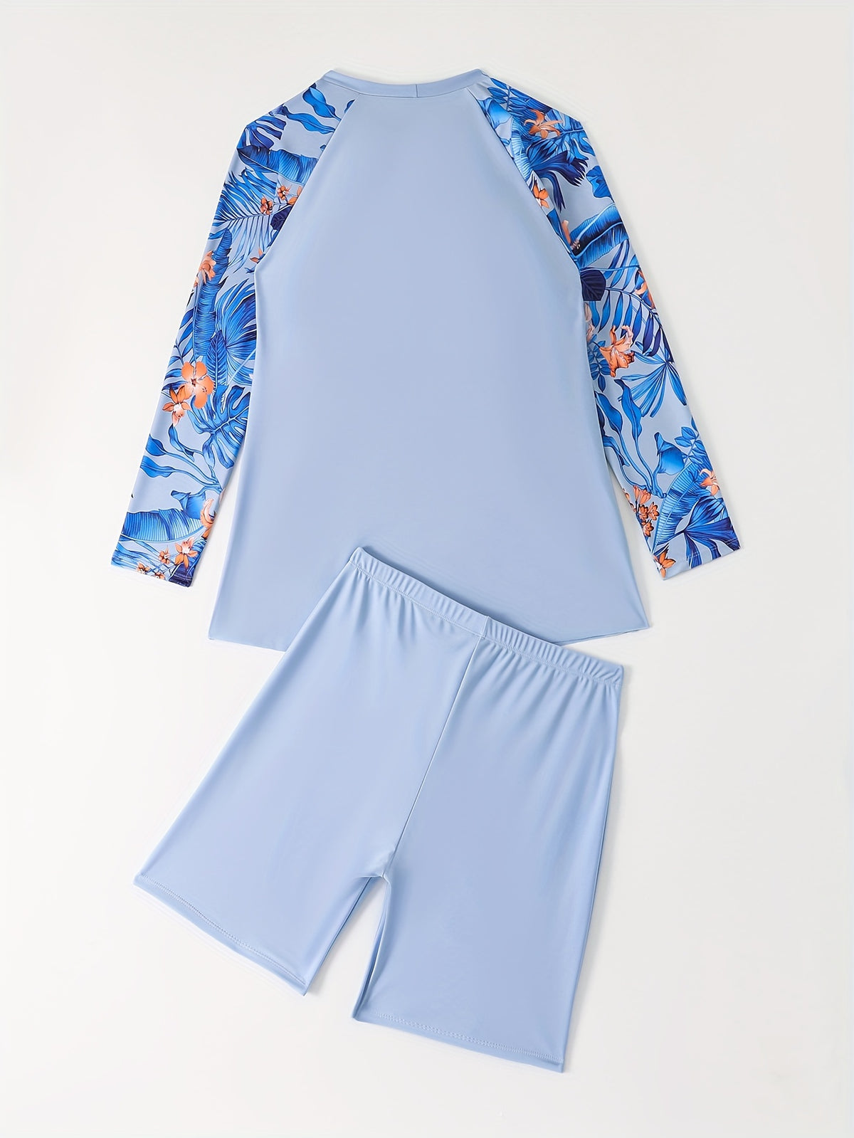 Maillot couvrant grande taille, manches fleuries