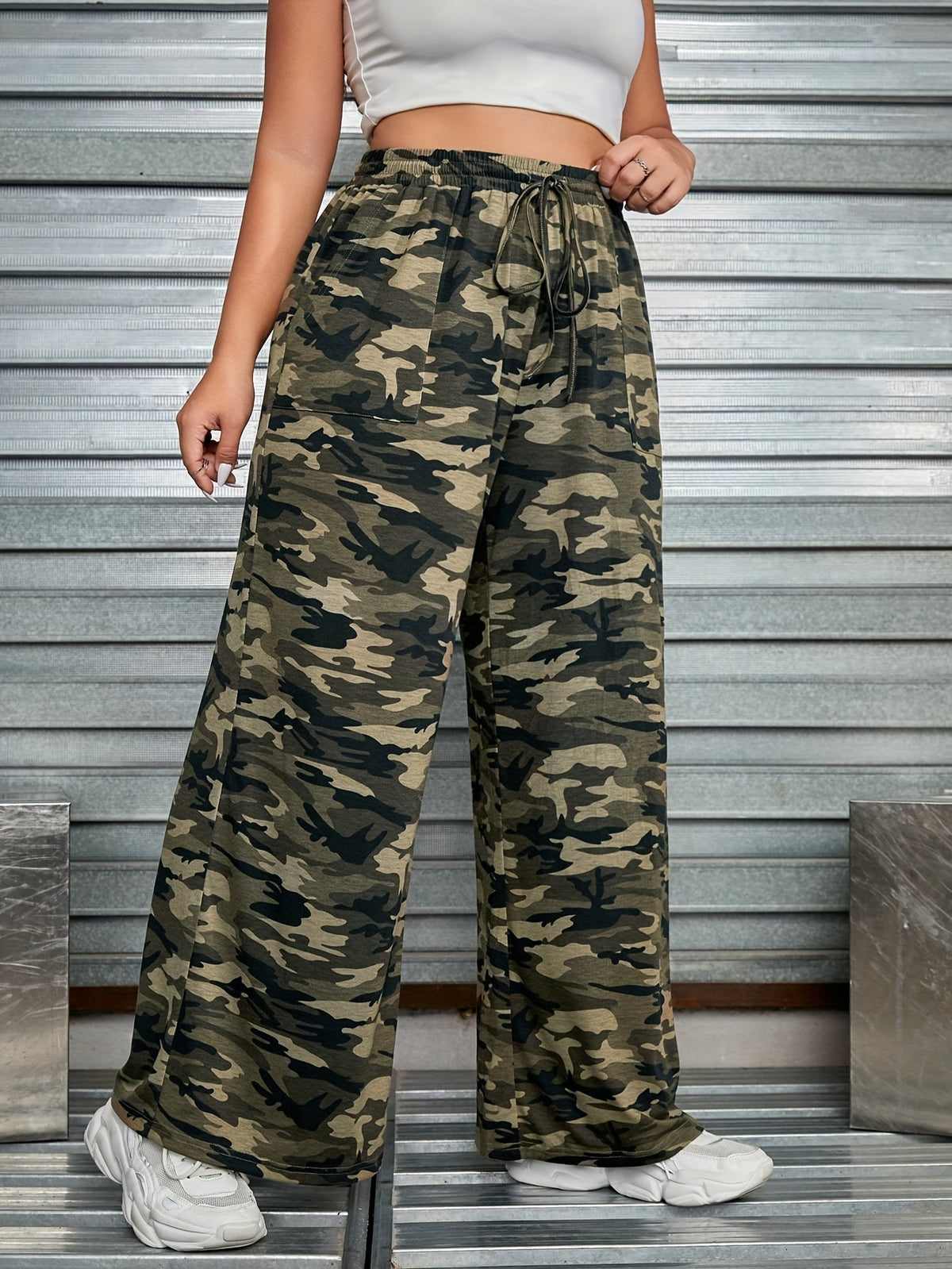 Pantalon palazzo grande taille — Kaki fluide, ceinture nouée