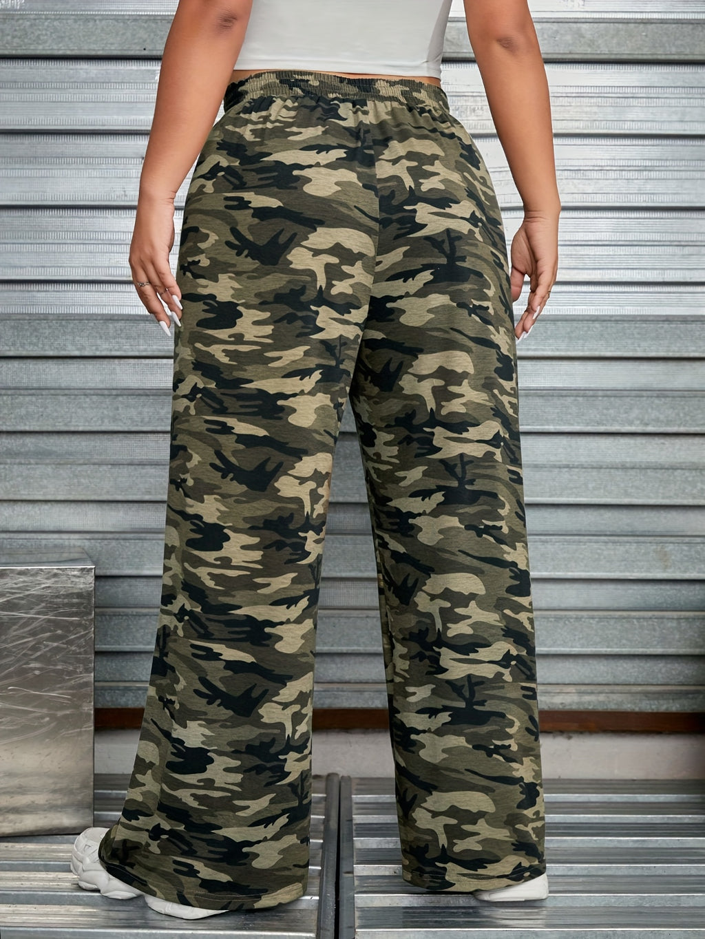 Pantalon palazzo grande taille — Kaki fluide, ceinture nouée