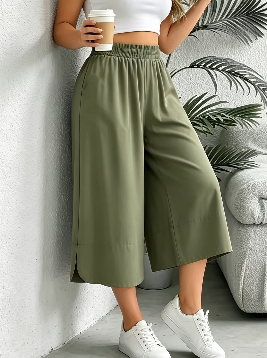 Pantacourt large grande taille — Vert foncé, ourlets fendus