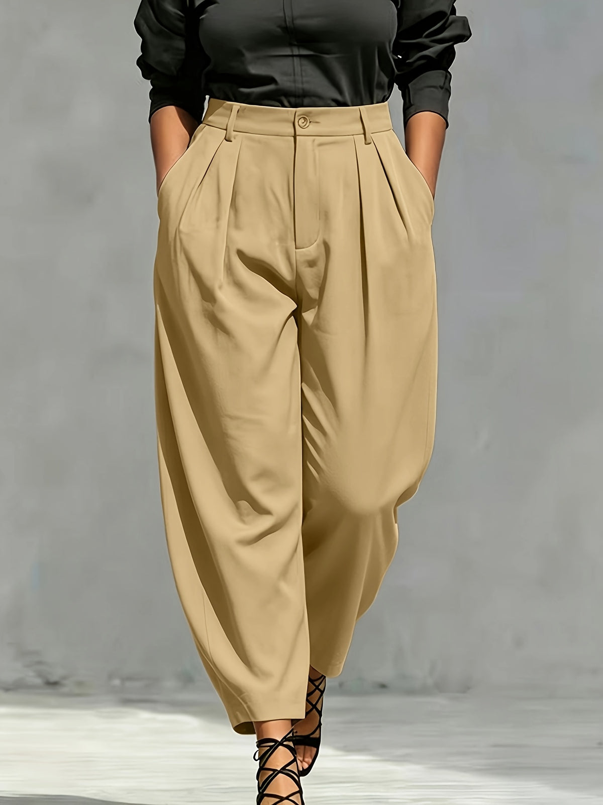 Pantalon à pinces grande taille — Noir ou sable, dos élastiqué