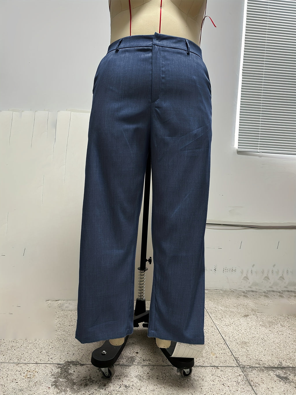 Pantalon chic grande taille — Beige sable, large et droit