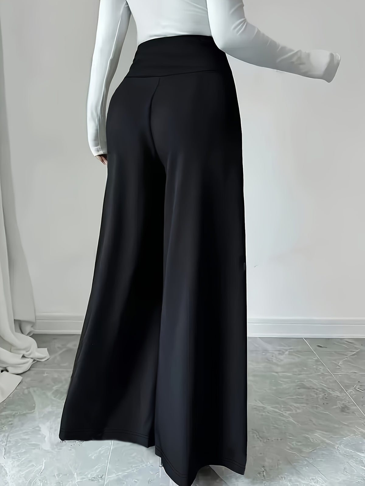 Pantalon chic grande taille — Palazzo à ceinture montante