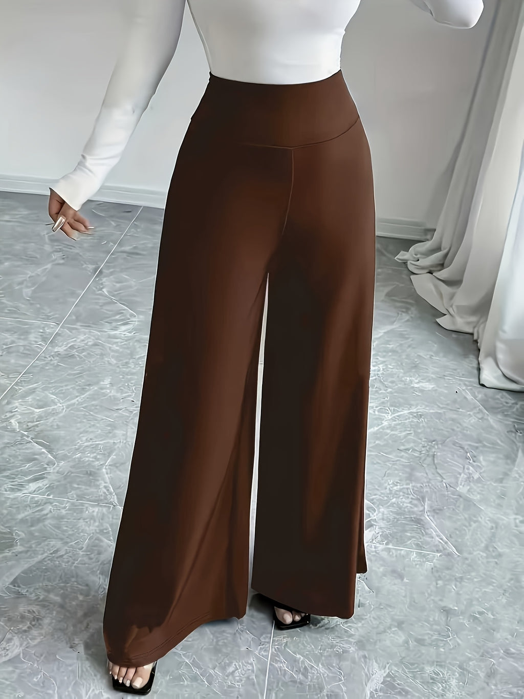 Pantalon chic grande taille — Palazzo à ceinture montante