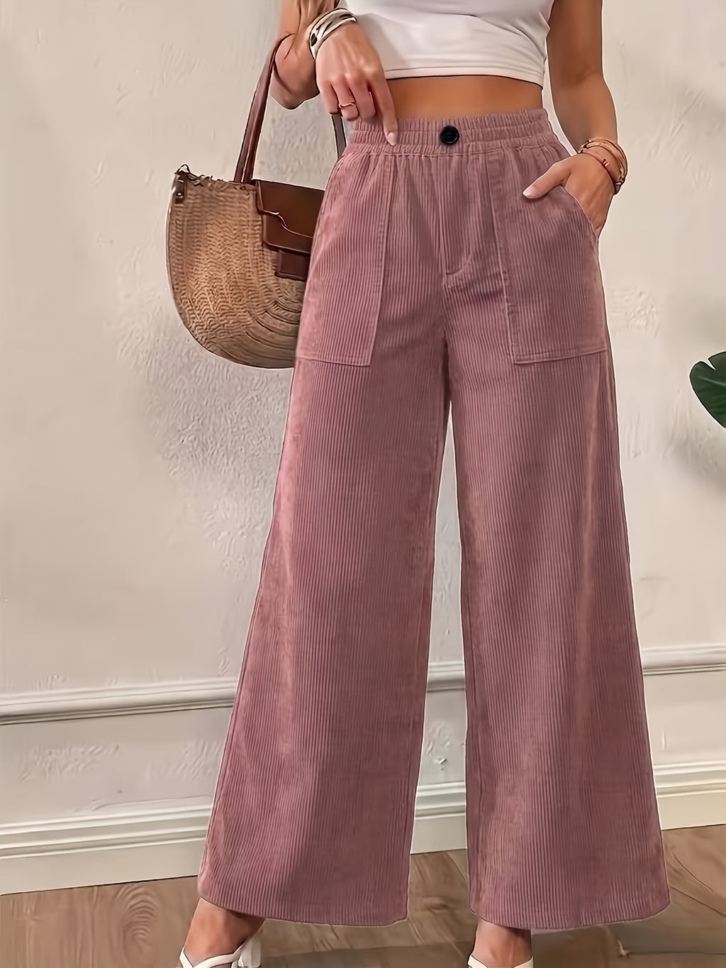 Pantalon en velours grande taille — Jambe large et poches plaquées
