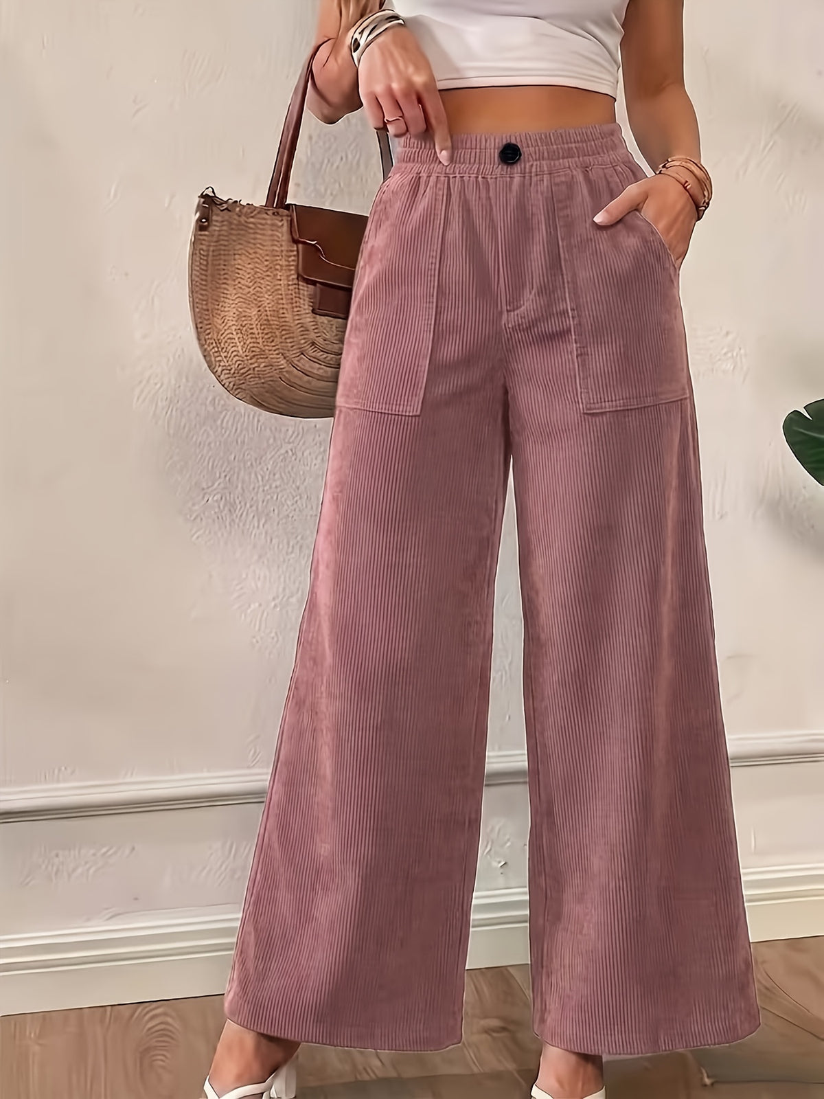 Pantalon en velours grande taille — Jambe large et poches plaquées