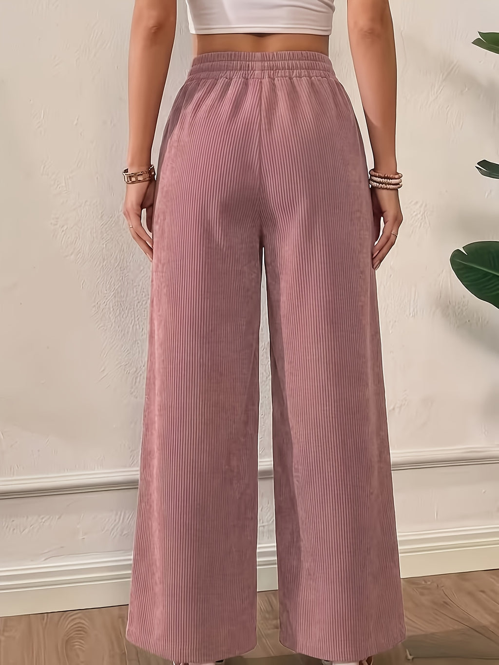 Pantalon en velours grande taille — Jambe large et poches plaquées