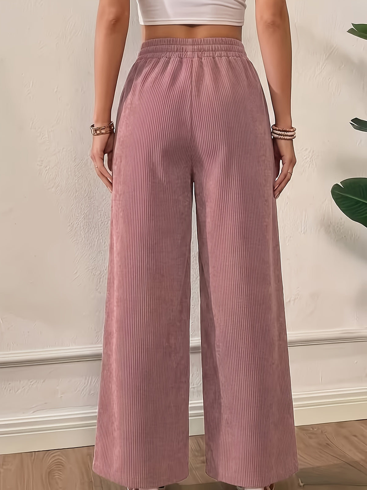 Pantalon en velours grande taille — Jambe large et poches plaquées