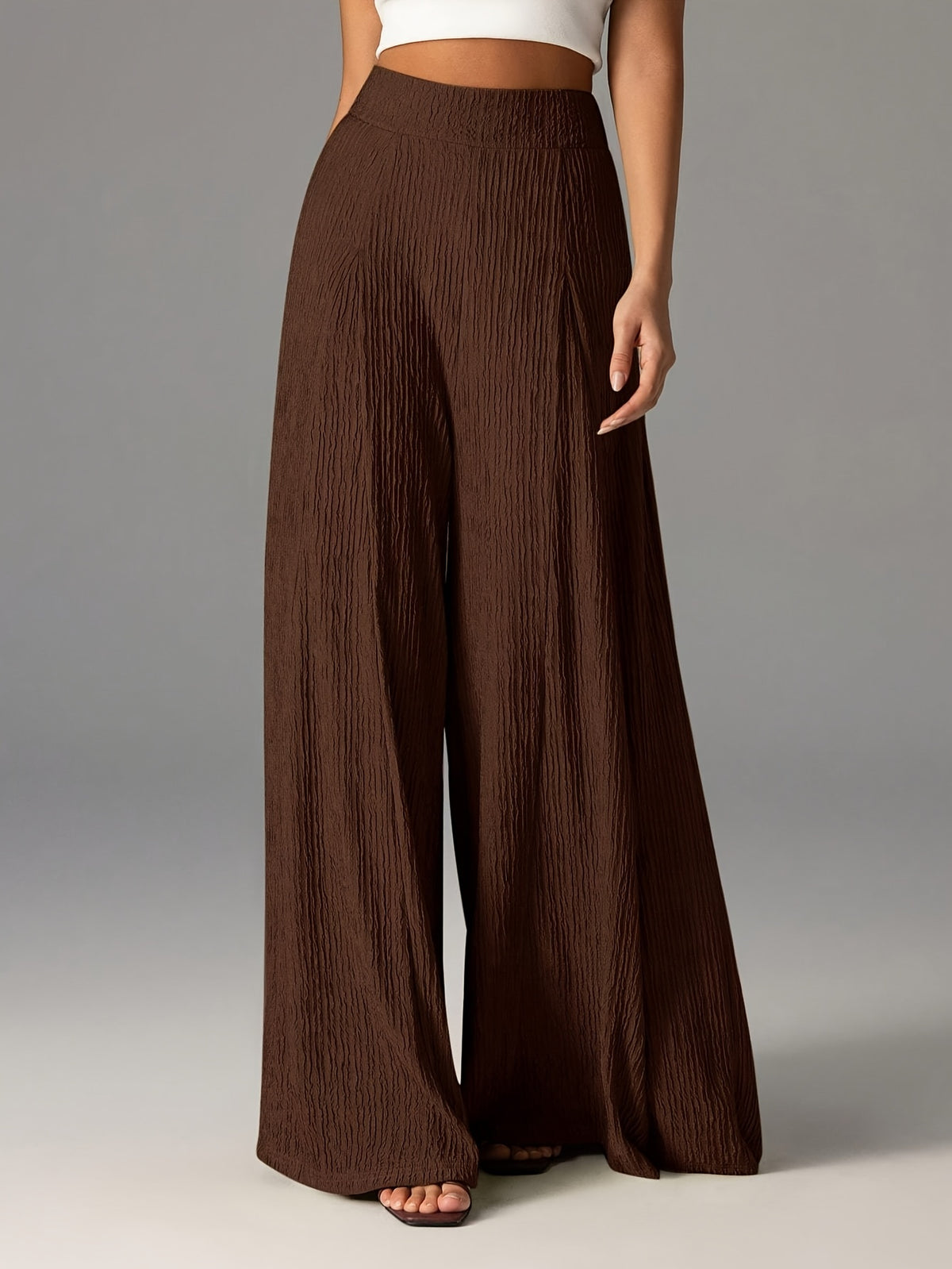 Pantalon en maille gaufrée grande taille — Jambe en corolle