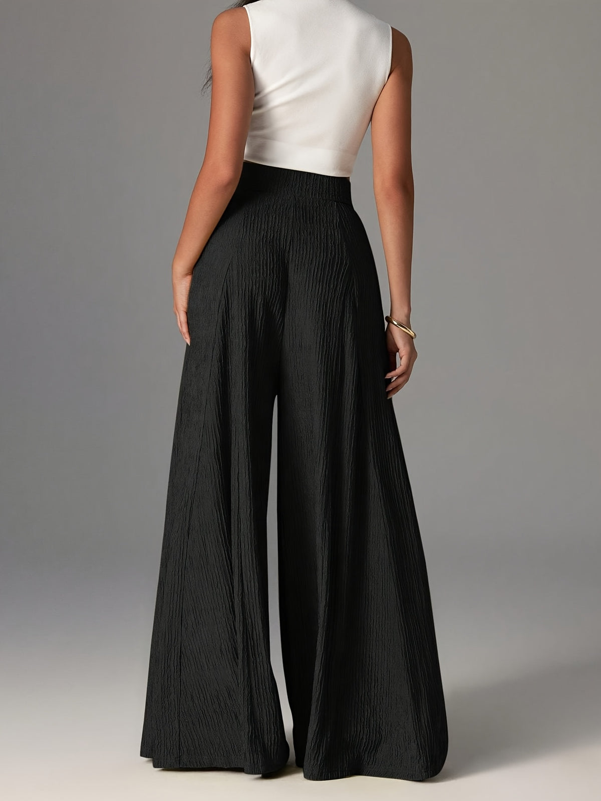 Pantalon en maille gaufrée grande taille — Jambe en corolle