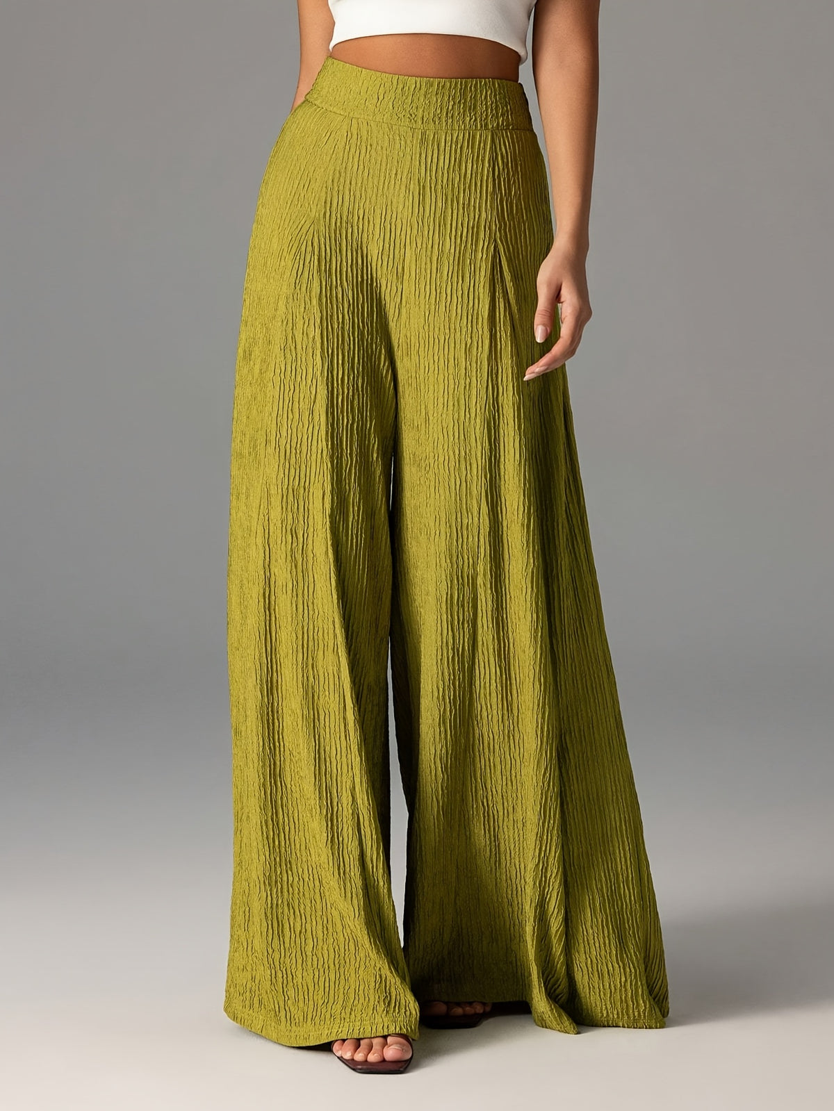 Pantalon en maille gaufrée grande taille — Jambe en corolle