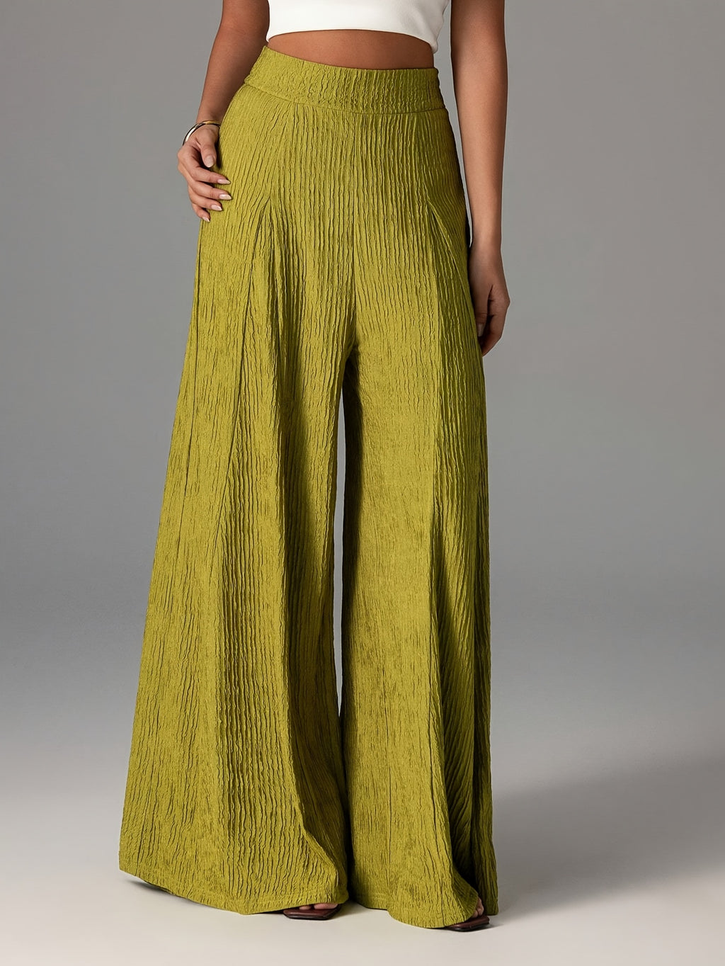 Pantalon en maille gaufrée grande taille — Jambe en corolle