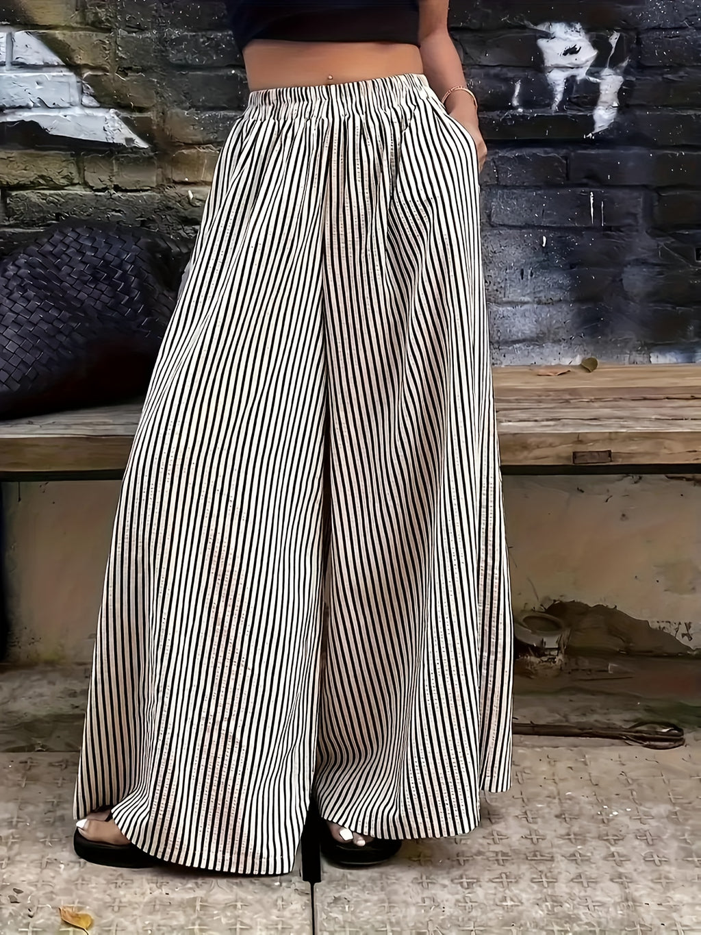 Pantalon imprimé grande taille — Rayures fines noir et écru