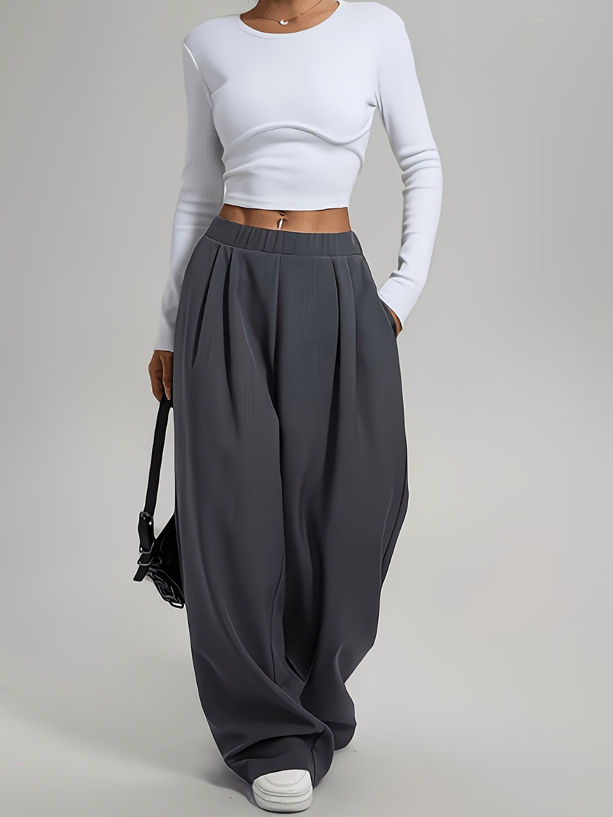 Pantalon tailleur grande taille — Coupe large, taille mi-haute