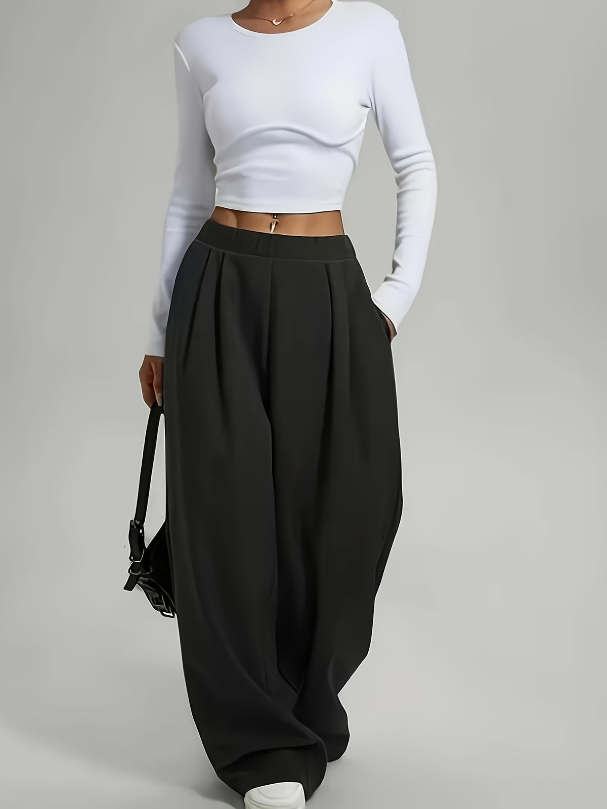 Pantalon tailleur grande taille — Coupe large, taille mi-haute