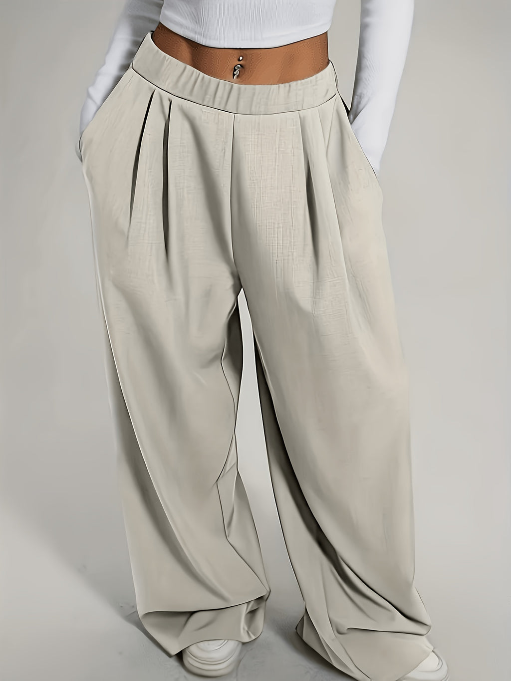 Pantalon tailleur grande taille — Coupe large, taille mi-haute