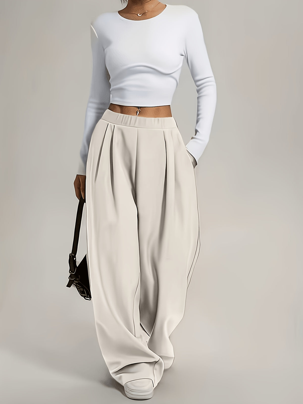 Pantalon tailleur grande taille — Coupe large, taille mi-haute
