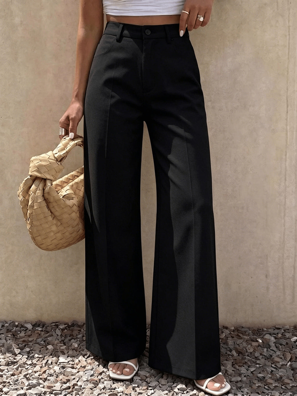 Pantalon tailleur grande taille — Noir mat et pli marqué