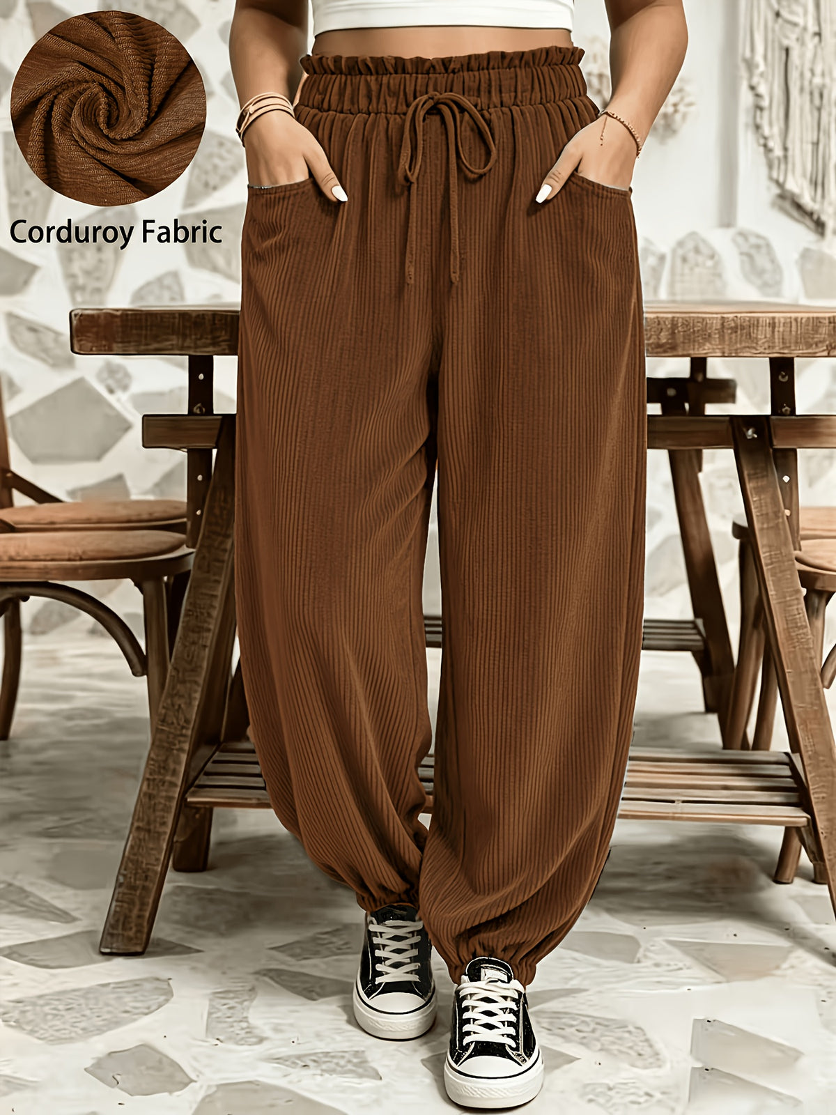Pantalon carotte grande taille — Velours côtelé marron chaud