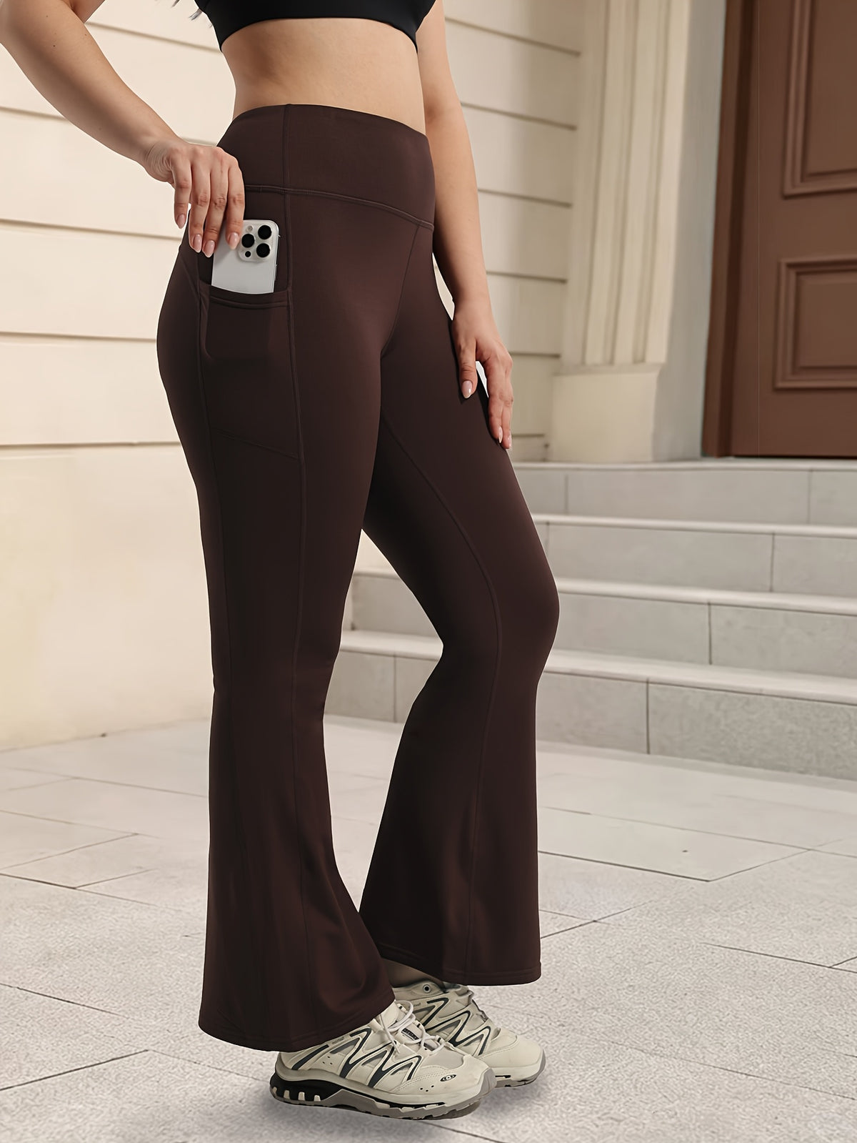 Pantalon de yoga grande taille — Bootcut noir ou brun café