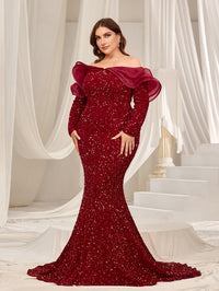 Robe de bal grande taille — Volants d'organza et traîne