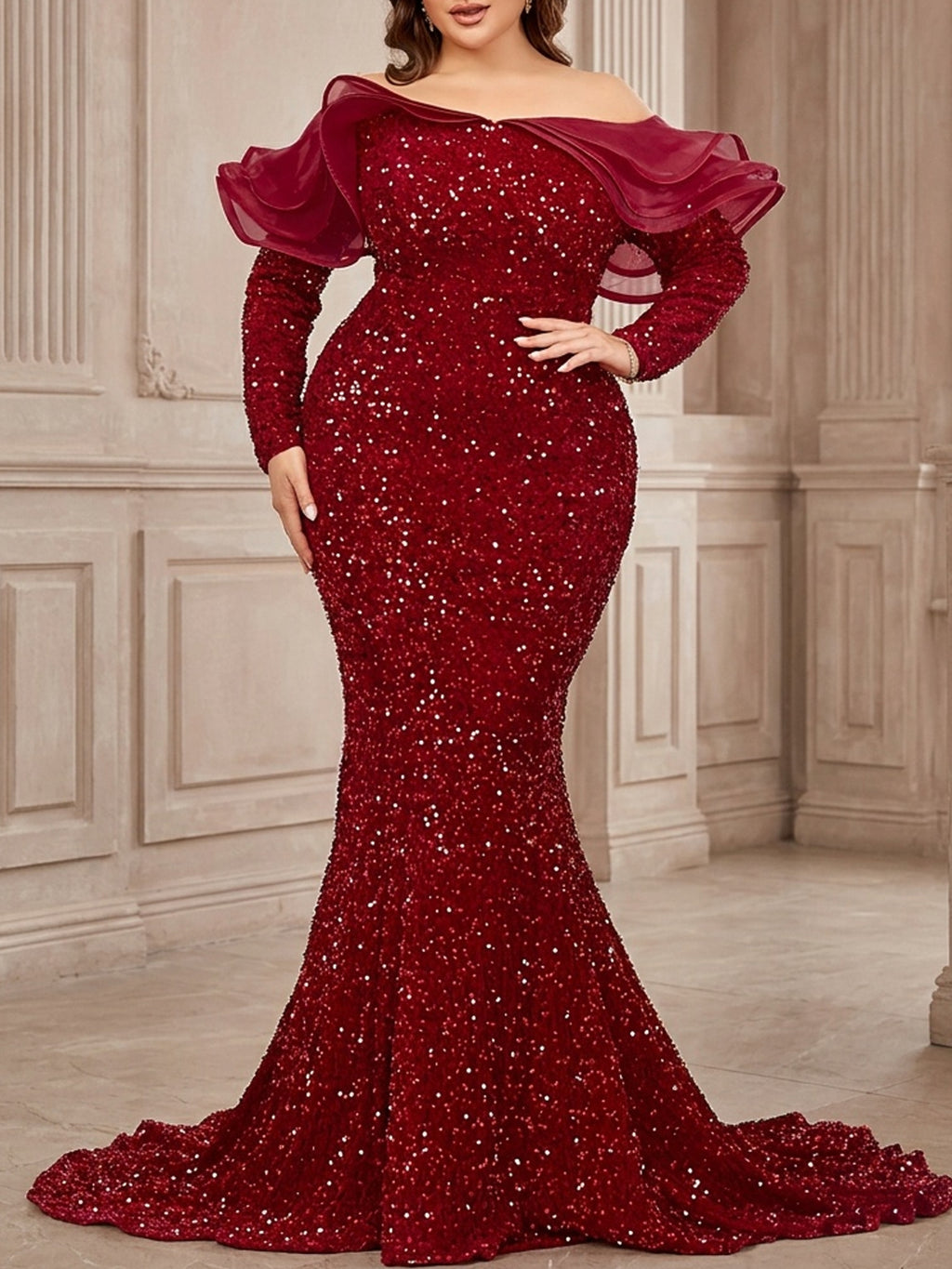 Robe de bal grande taille — Volants d'organza et traîne