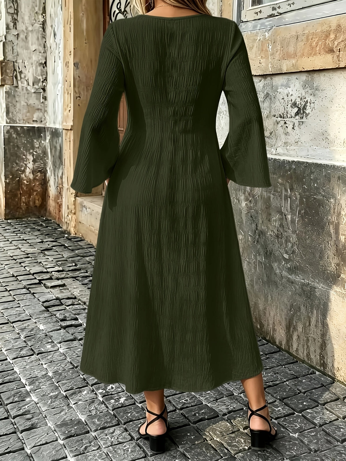 Robe bohème grande taille — Poches latérales et col à nouer