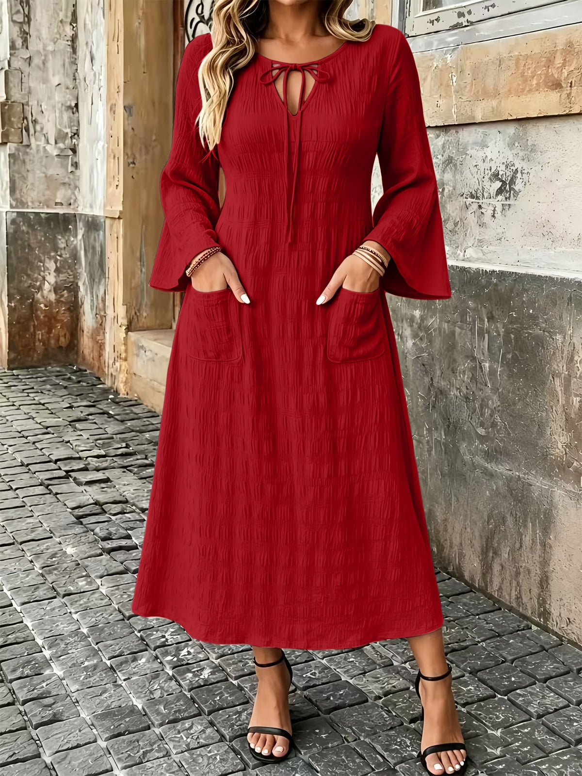 Robe bohème grande taille — Poches latérales et col à nouer