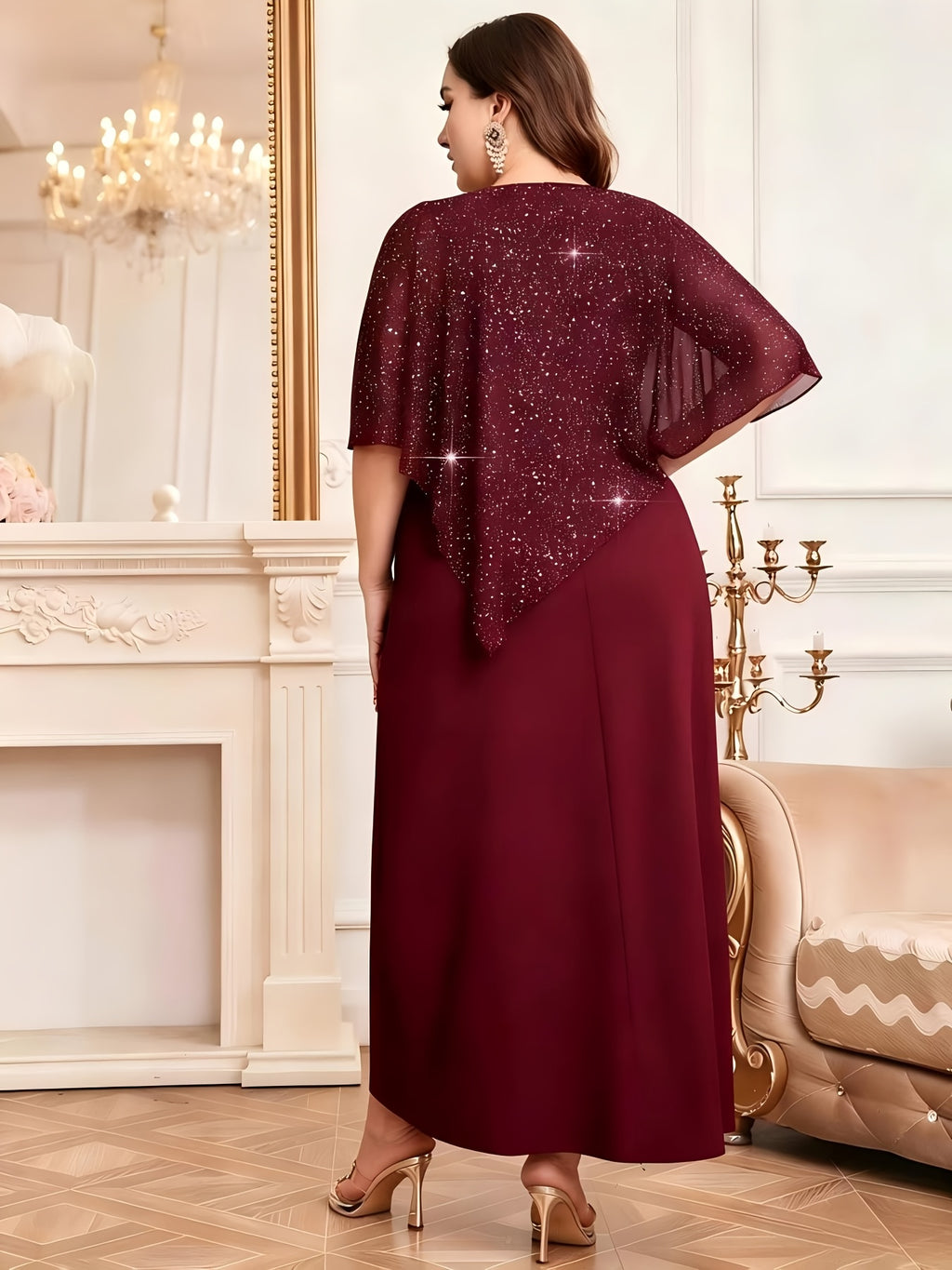 Robe à cape grande taille — Voile pailleté et crêpe uni