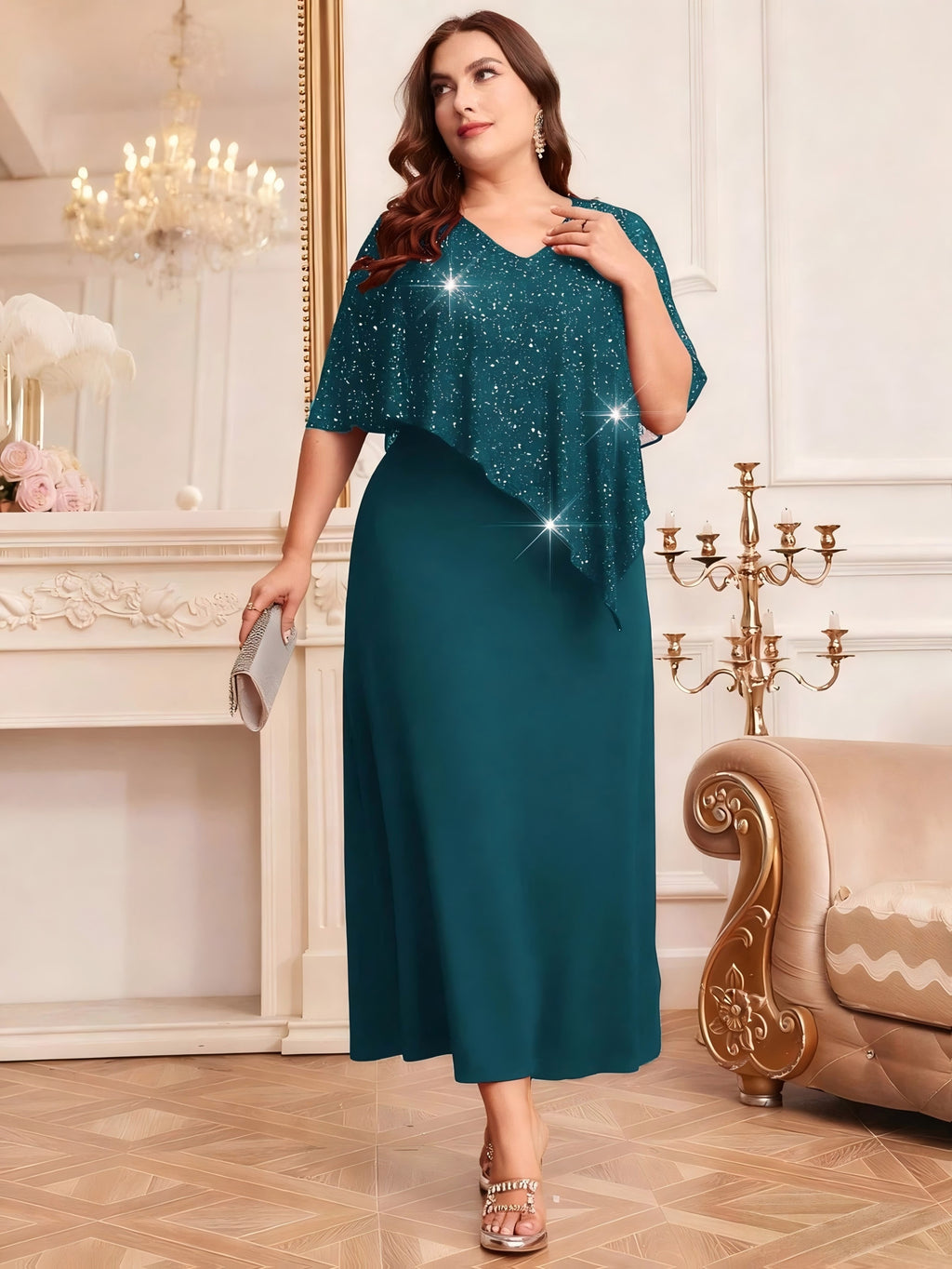Robe à cape grande taille — Voile pailleté et crêpe uni