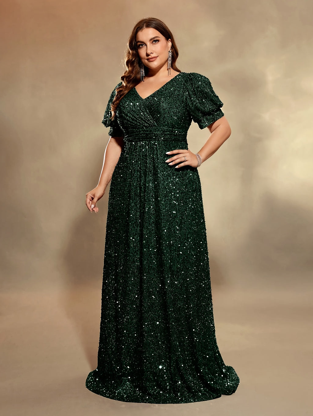 Robe de cérémonie grande taille — Taille empire et lanternes