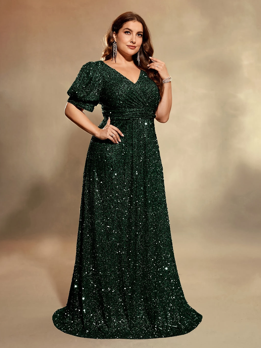 Robe de cérémonie grande taille — Taille empire et lanternes