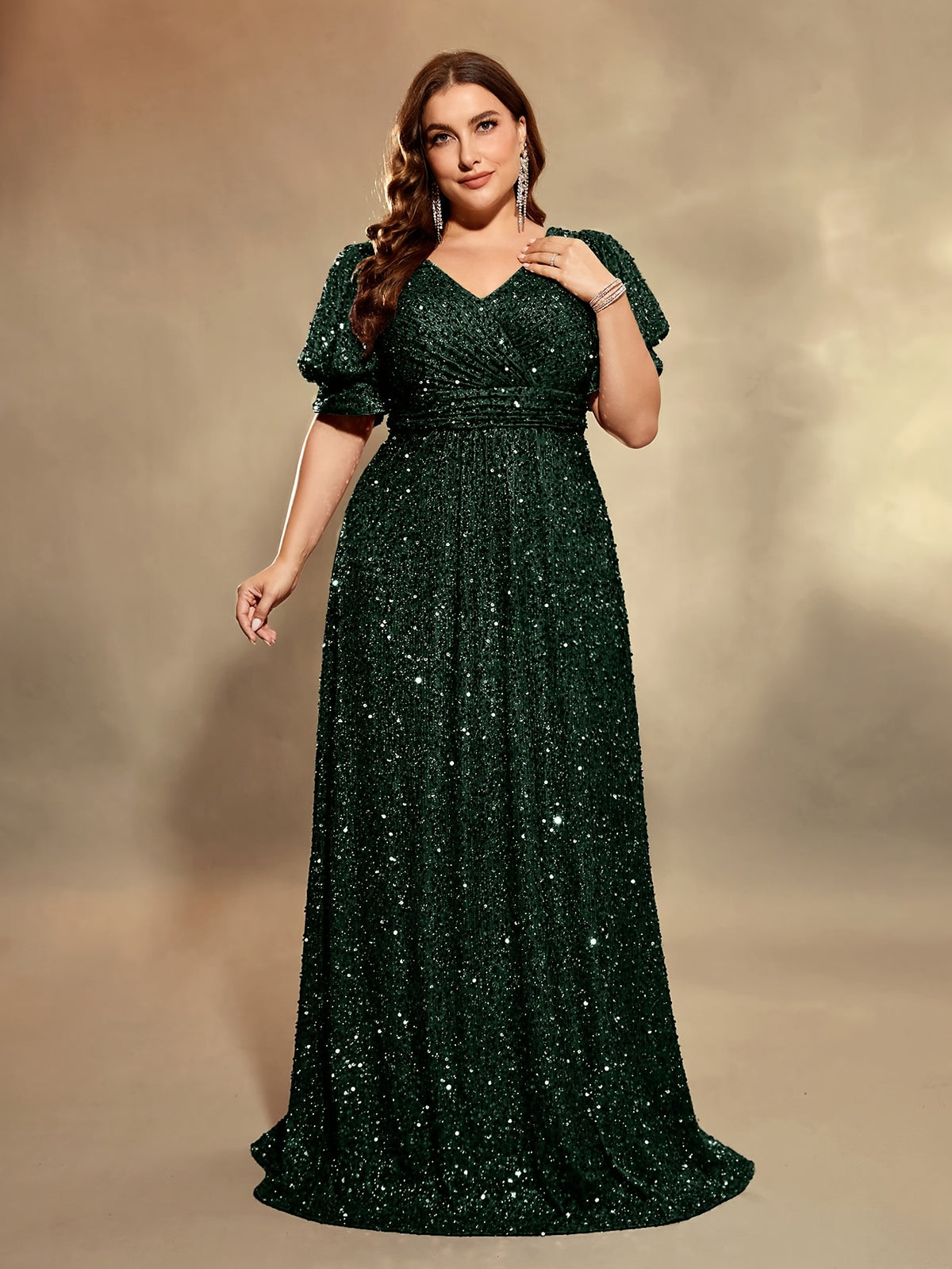 Robe de cérémonie grande taille — Taille empire et lanternes