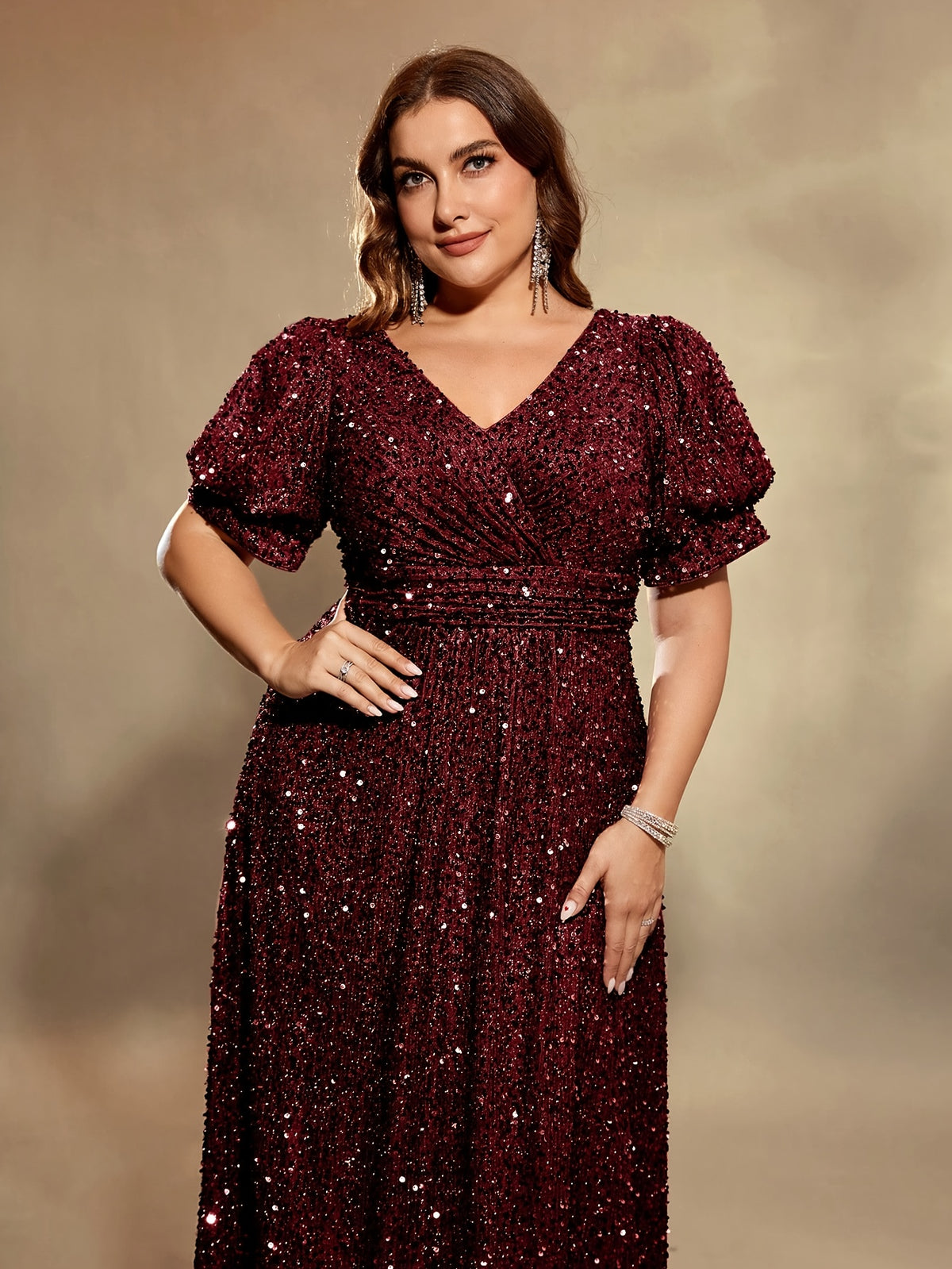 Robe de cérémonie grande taille — Taille empire et lanternes