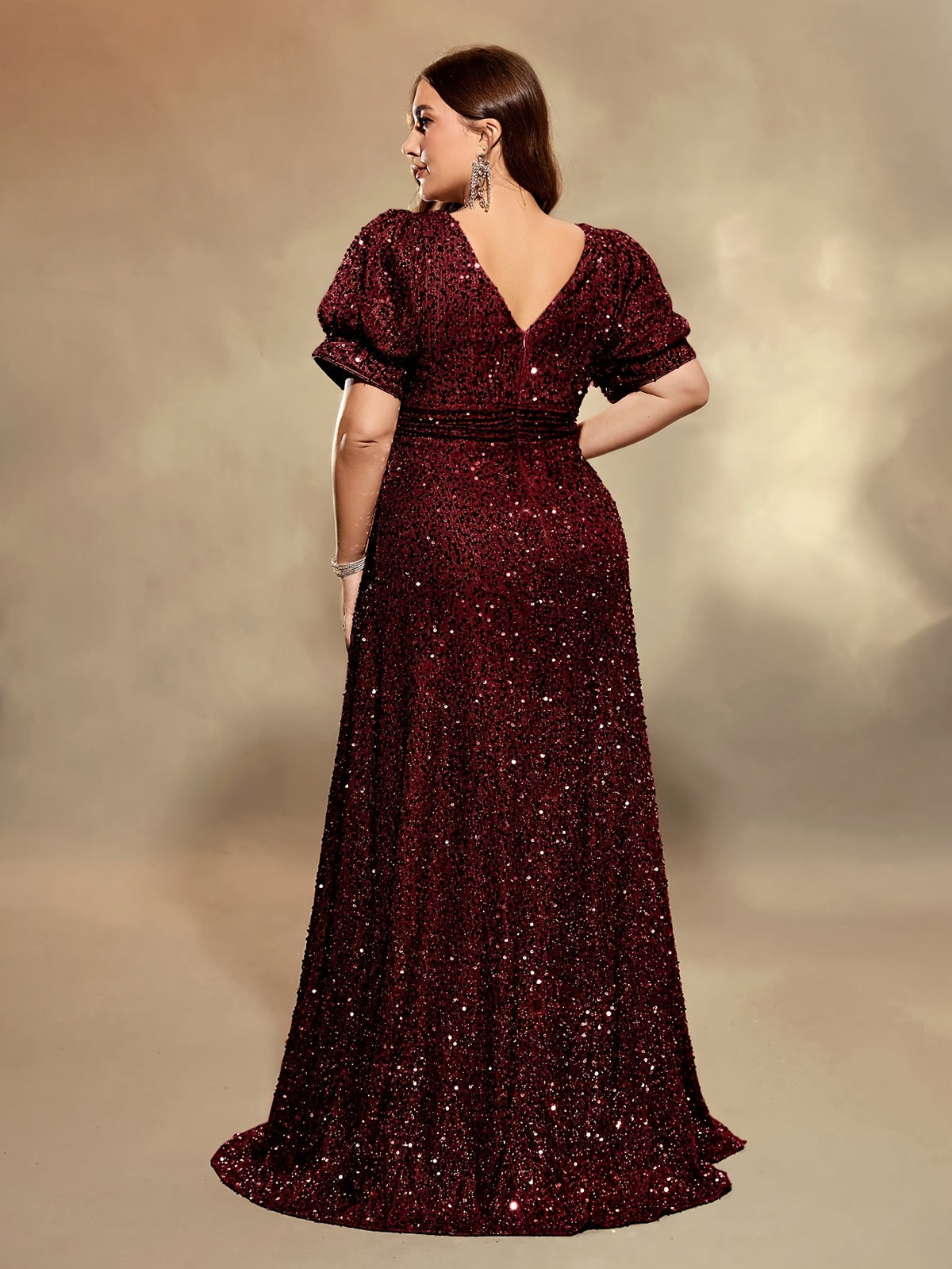 Robe de cérémonie grande taille — Taille empire et lanternes