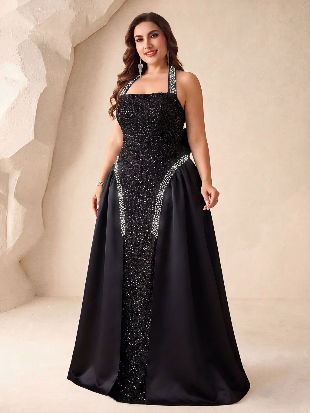 Robe de cérémonie grande taille — Perles et surjupe satin