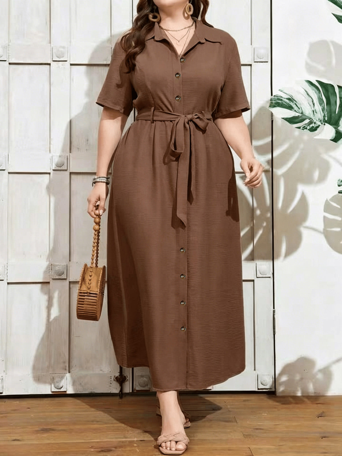 Robe chemise grande taille — Longue, boutonnée, neuf coloris