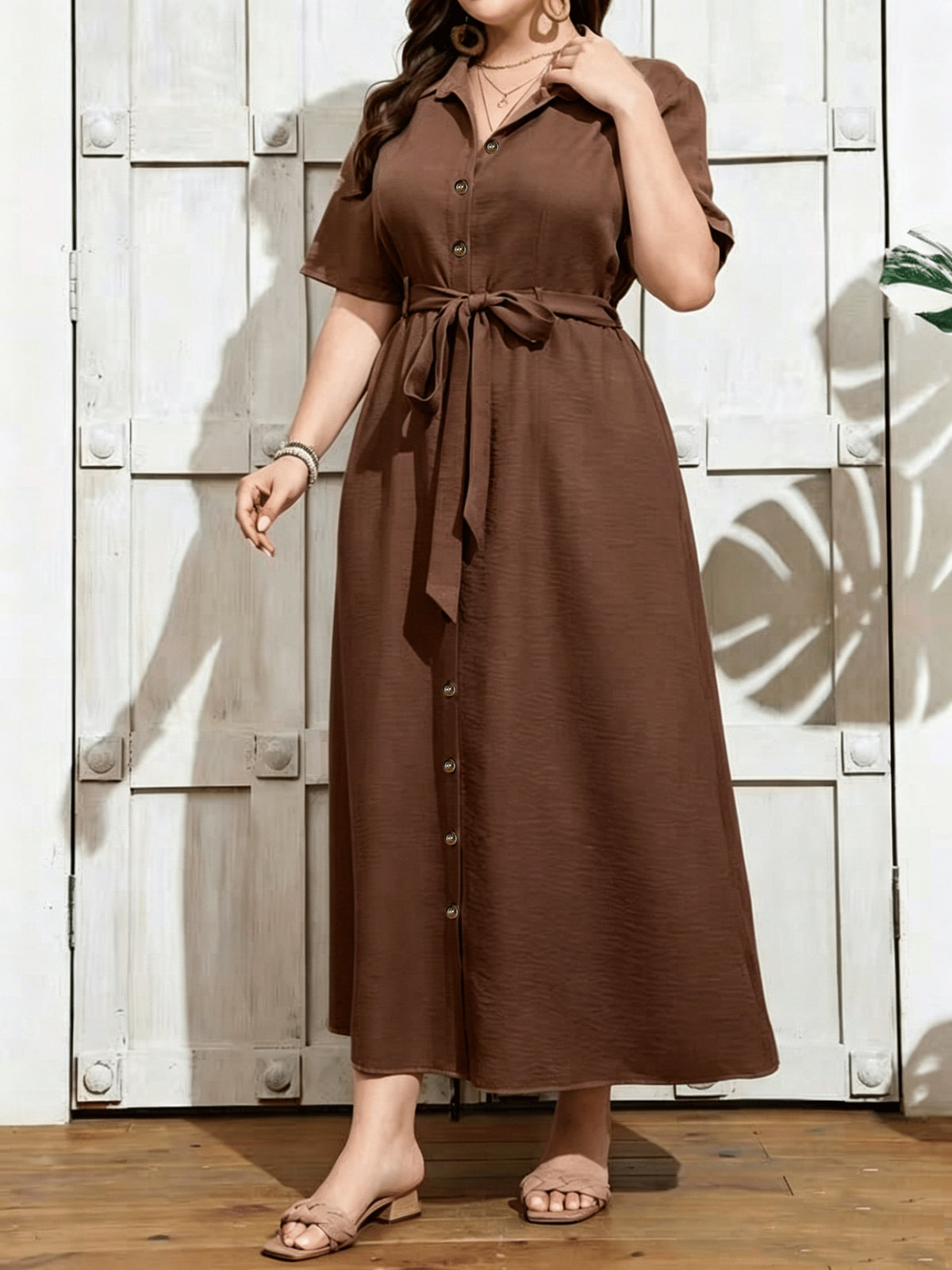 Robe chemise grande taille — Longue, boutonnée, neuf coloris